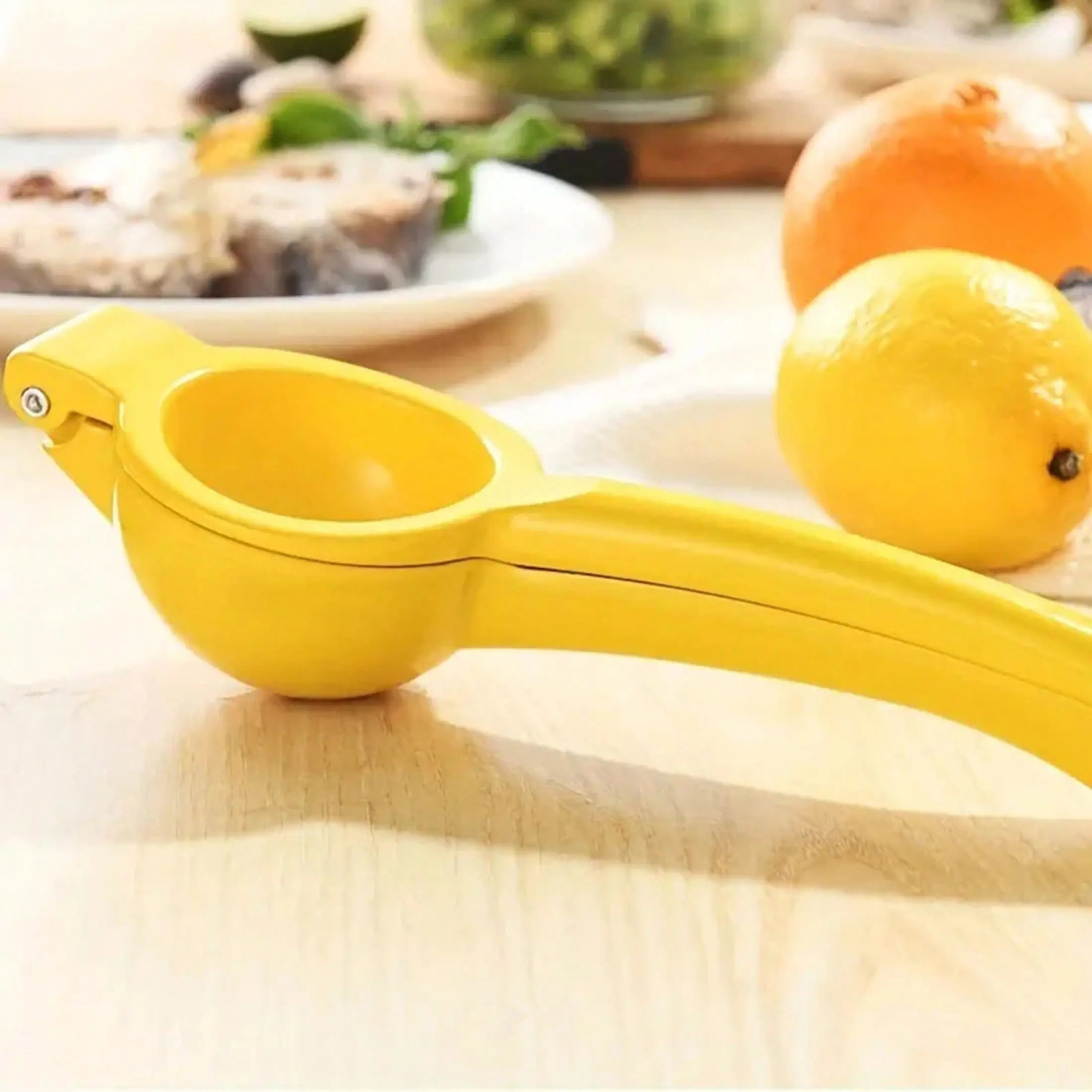 Home Manual Lemon Squeezer